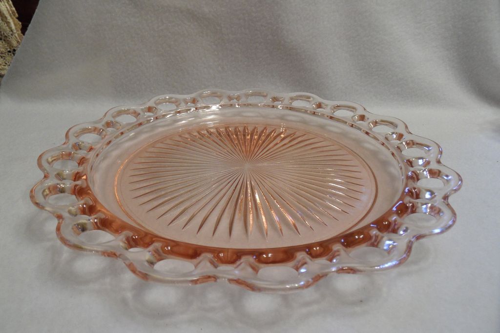 Vintage - Depression Glass - Pink - Cake Plate 10" Vintage - Depression Glass - Pink - Cake Plate 10"