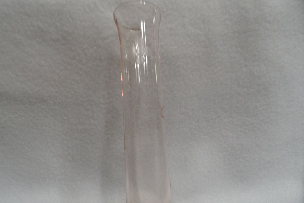 Vintage - Depression Glass - Pink - Rose Bud Vase Vintage - Depression Glass - Pink - Rose Bud Vase