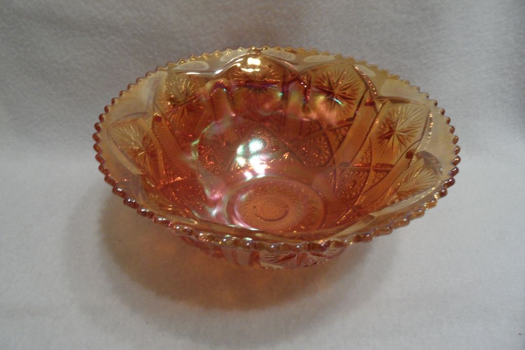 Vintage - Carnival Glass - Orange - Bowl Vintage - Carnival Glass - Orange - Bowl