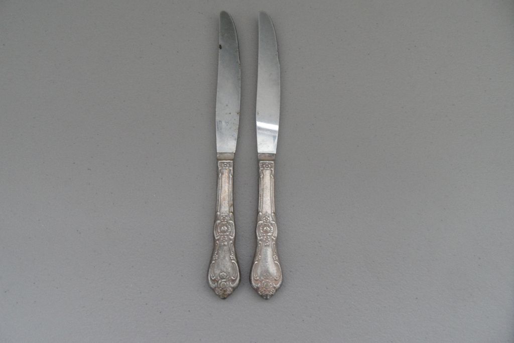 Vintage - Knives - 9" Vintage - Knives - 9"