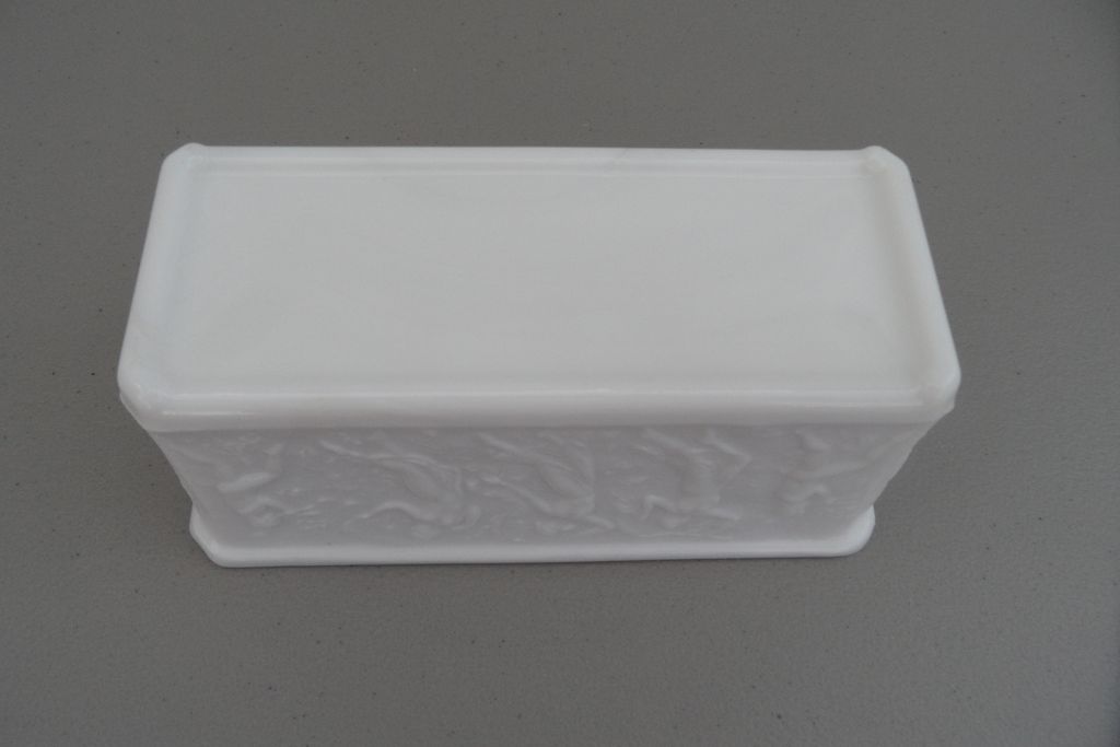Vintage - Milk Glass - Ferner Vintage - Milk Glass - Ferner
