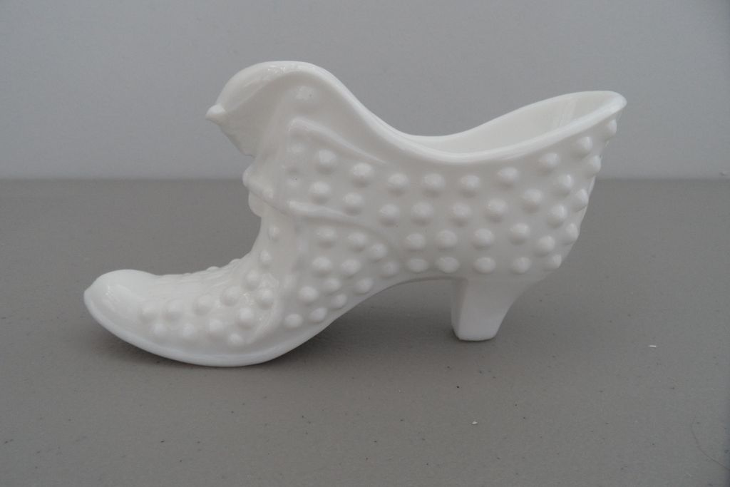 Vintage - Milk Glass - Slipper Vintage - Milk Glass - Slipper