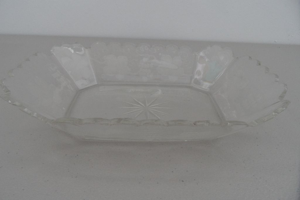 Antique - Early Glass - Hand Etched Decoration - Tray Antique - Early Glass - Hand Etched Decoration - Tray