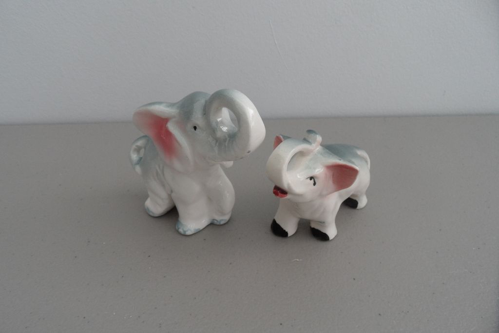 Vintage - Japan - Elephant Figurines Vintage - Japan - Elephant Figurines