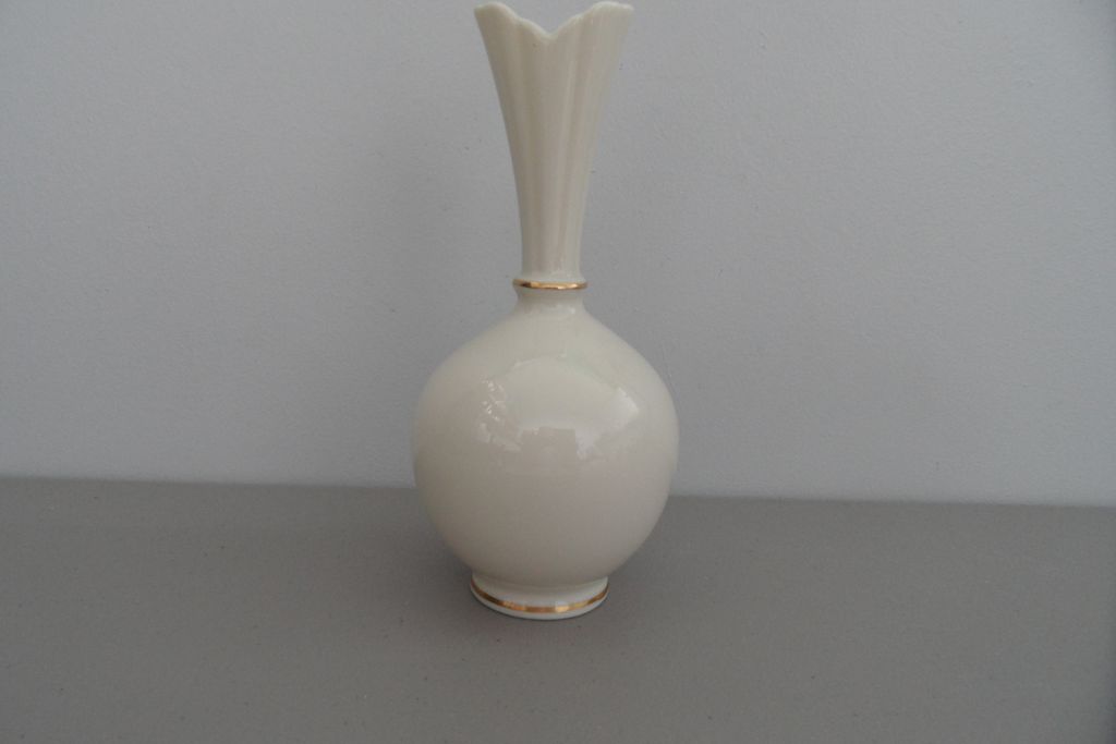 Vintage - Vase - Lenox w/24k Gold Vintage - Vase - Lenox w/24k Gold