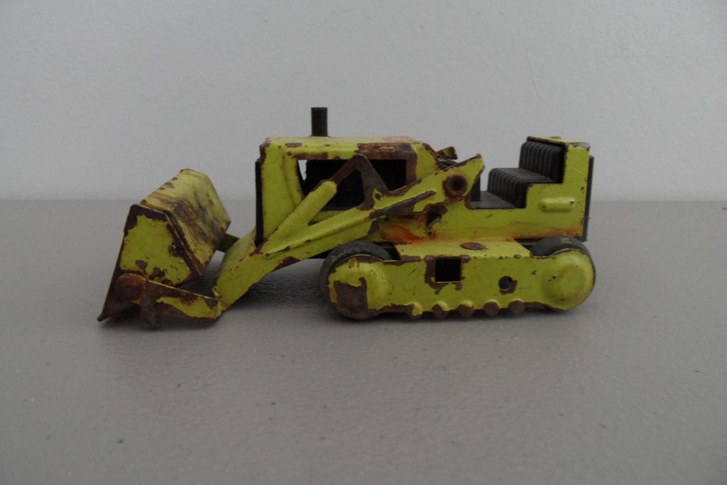 Vintage - Tonka Tractor Vintage - Tonka Tractor