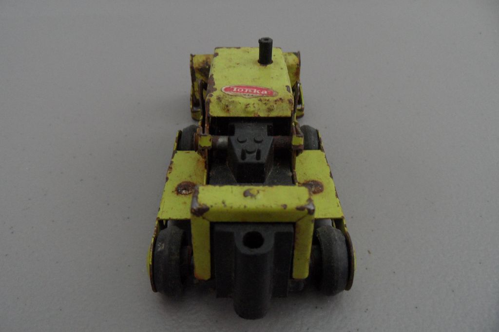 Vintage - Tonka Tractor Vintage - Tonka Tractor