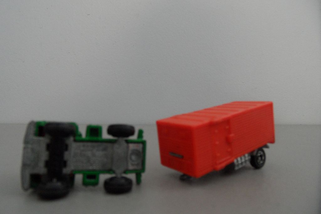 Vintage - Tomica - Tractor Trailer Vintage - Tomica - Tractor Trailer