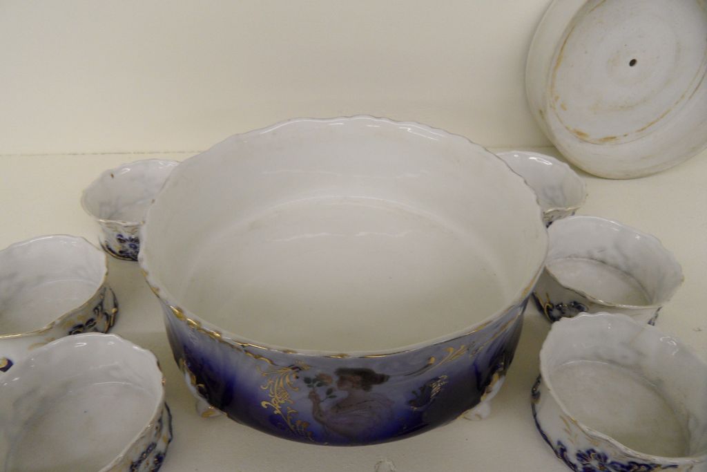 Vintage - Berry Bowl and Servers - Porcelain - Bavaria Vintage - Berry Bowl and Servers - Porcelain - Bavaria