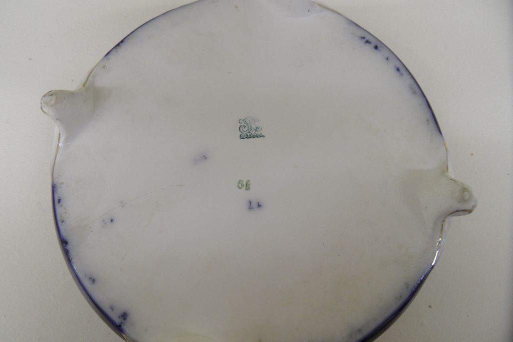 Vintage - Berry Bowl and Servers - Porcelain - Bavaria Vintage - Berry Bowl and Servers - Porcelain - Bavaria
