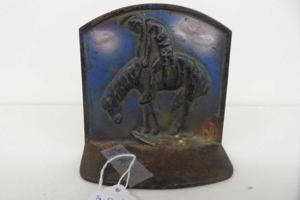 Vintage - Door Stop - Cast Iron - Indian on Horse Vintage - Door Stop - Cast Iron - Indian on Horse