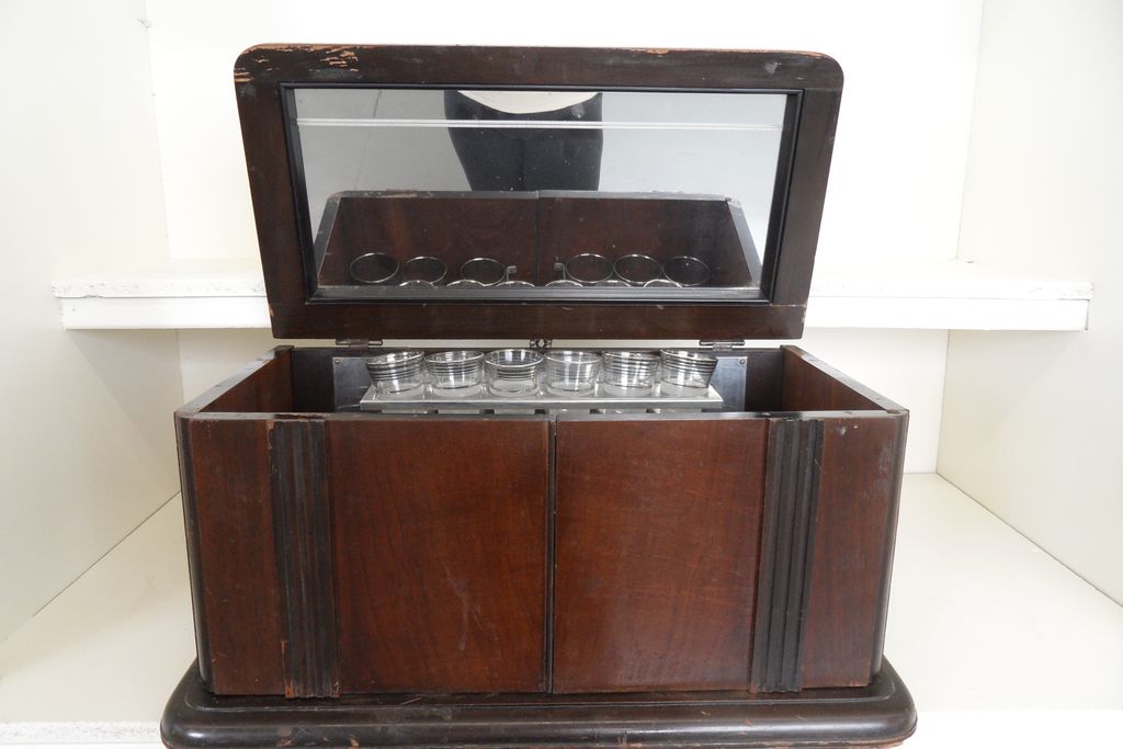Vintage - Art Deco 1938 Lighted Bar - It's a Secret! Vintage - Art Deco 1938 Lighted Bar - It's a Secret!