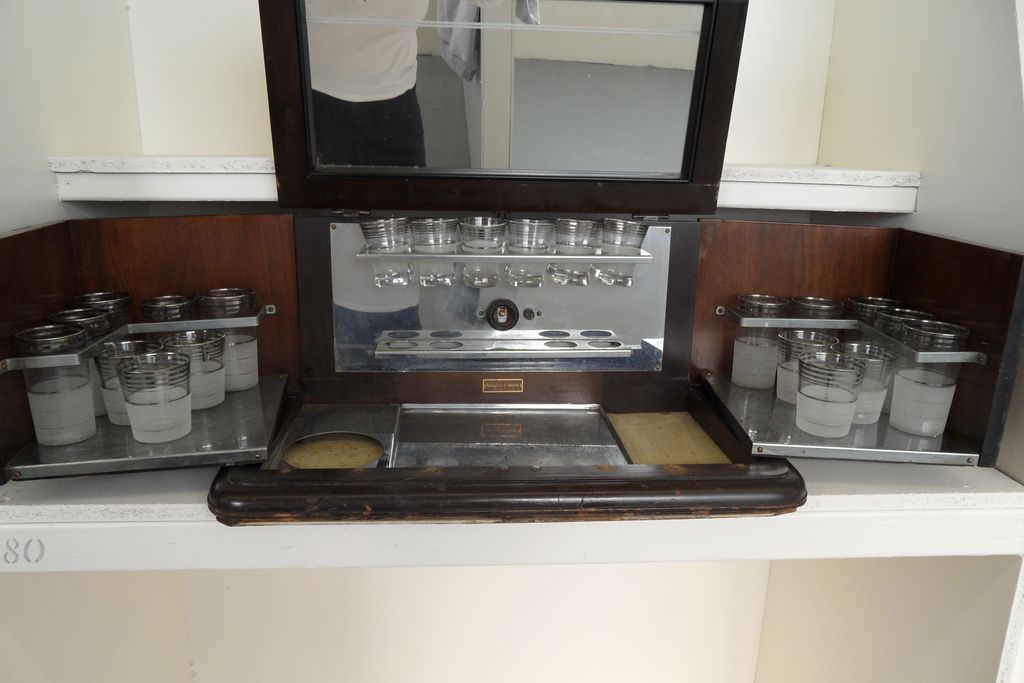 Vintage - Art Deco 1938 Lighted Bar - It's a Secret! Vintage - Art Deco 1938 Lighted Bar - It's a Secret!