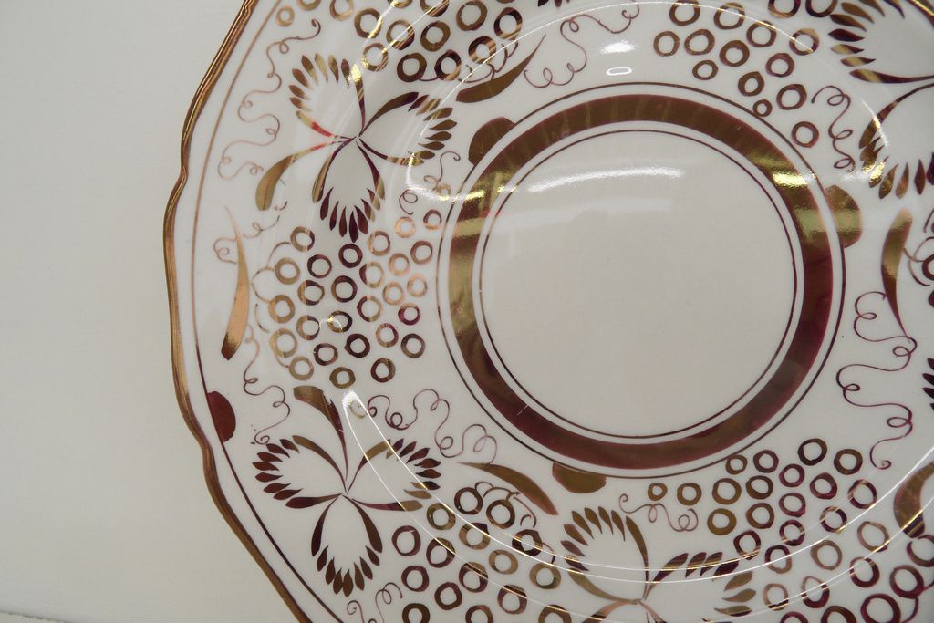 Vintage - Plate - Copper Lustreware - Grays Pottery Vintage - Plate - Copper Lustreware - Grays Pottery