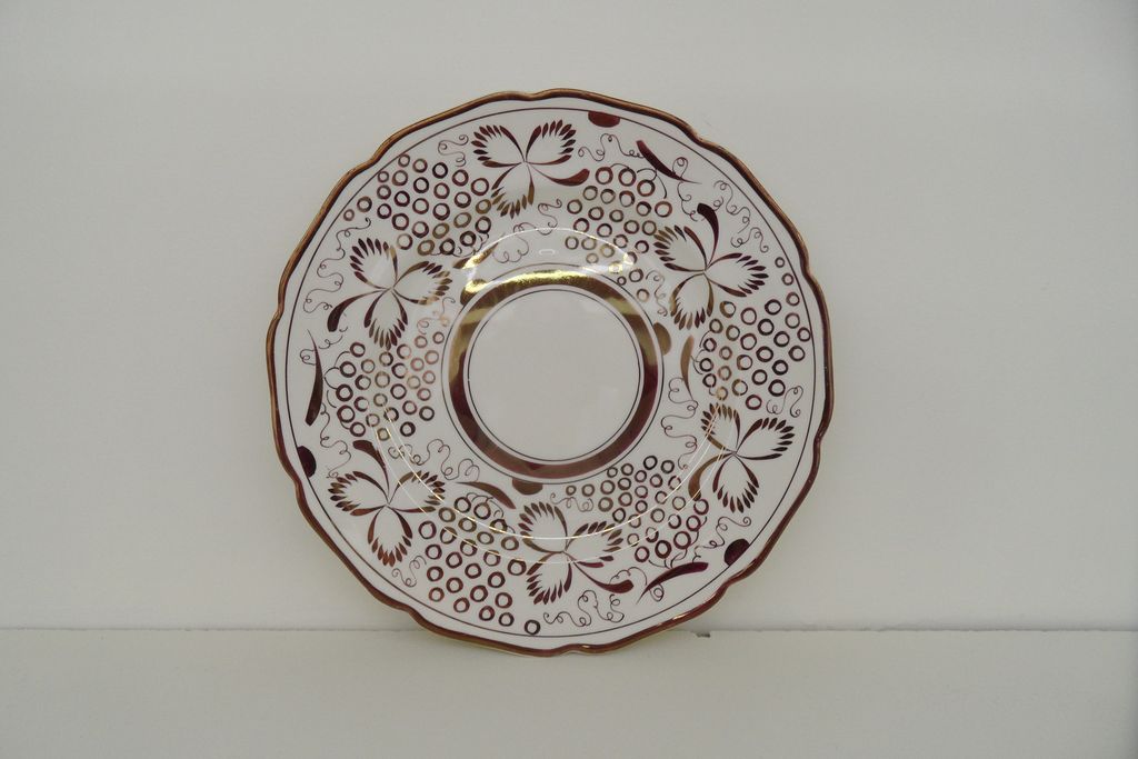 Vintage - Plate - Copper Lustreware - Grays Pottery Vintage - Plate - Copper Lustreware - Grays Pottery