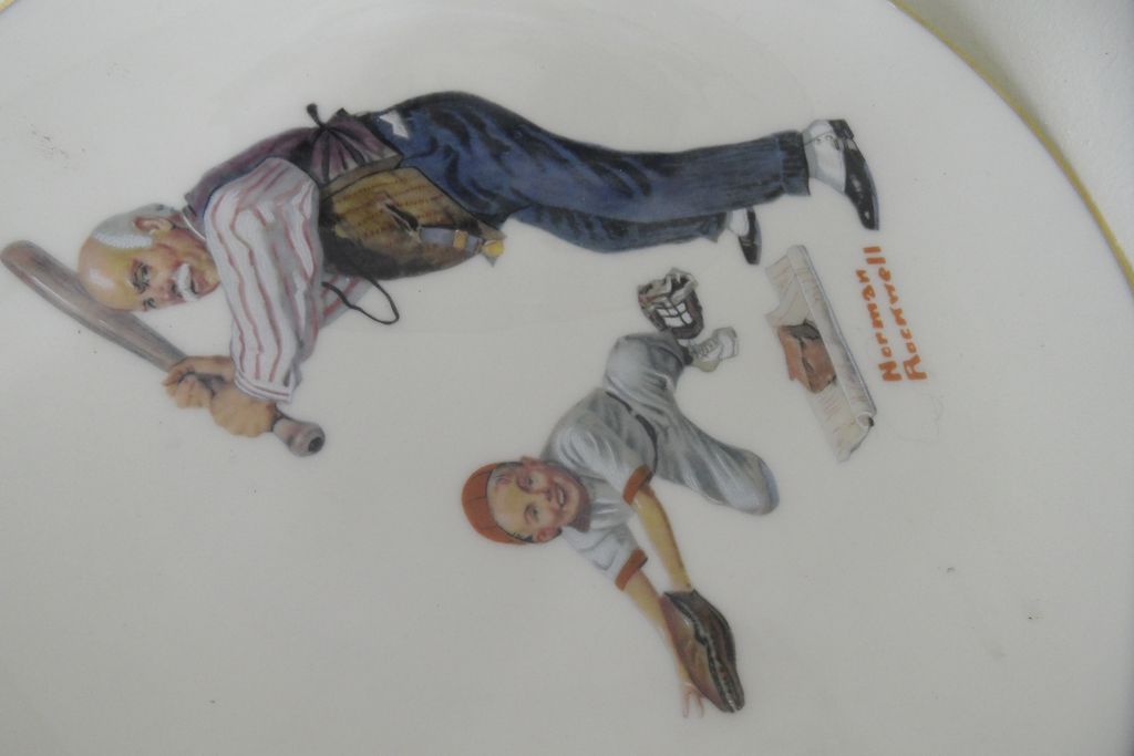 Vintage - Set of Two - Norman Rockwell Display Plates - 1981 Vintage - Set of Two - Norman Rockwell Display Plates - 1981
