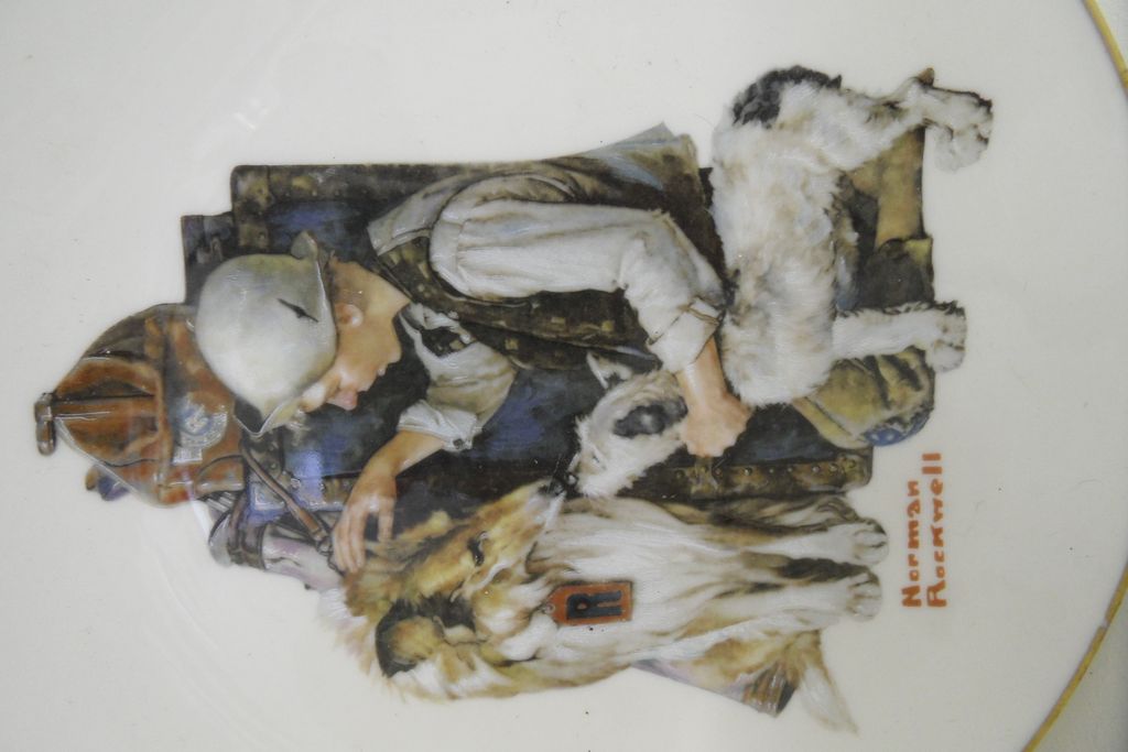 Vintage - Set of Two - Norman Rockwell Display Plates - 1981 Vintage - Set of Two - Norman Rockwell Display Plates - 1981