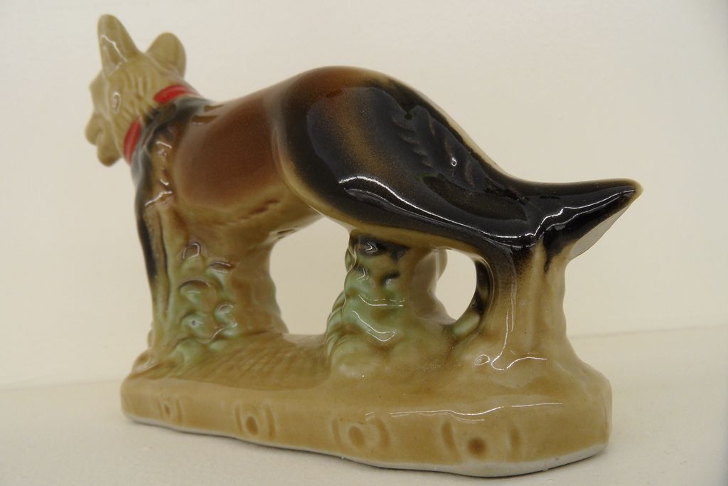 Vintage - Porcelain - Figurine - German Shepard Vintage - Porcelain - Figurine - German Shepard