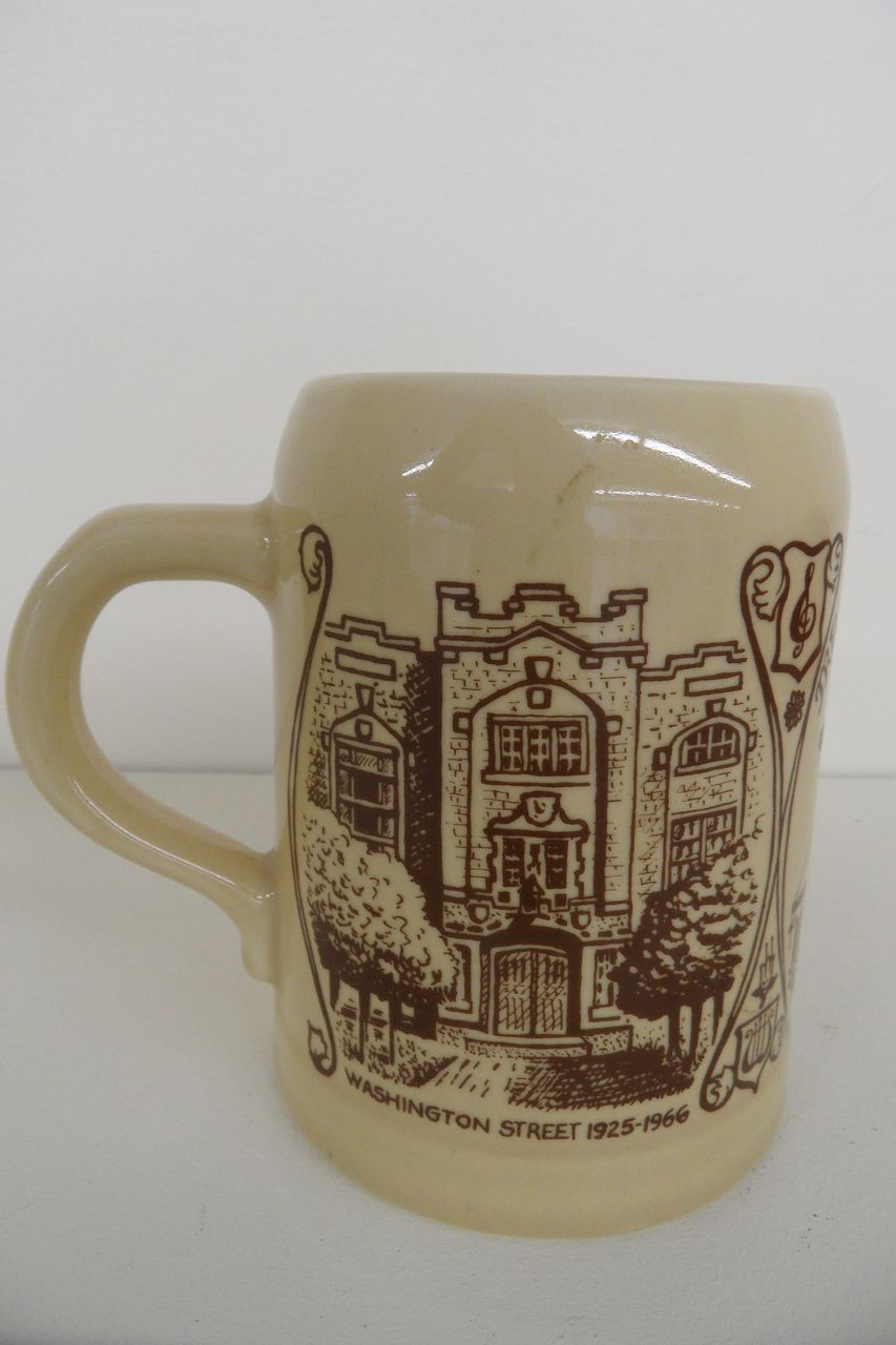 Vintage - Pottery - Mug - Artist, Hans Weiss Vintage - Pottery - Mug - Artist, Hans Weiss