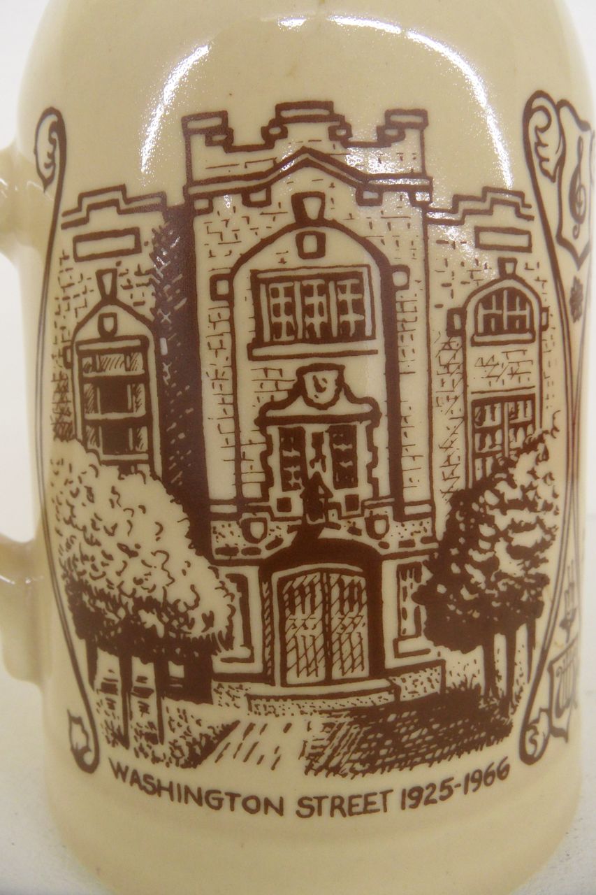 Vintage - Pottery - Mug - Artist, Hans Weiss Vintage - Pottery - Mug - Artist, Hans Weiss