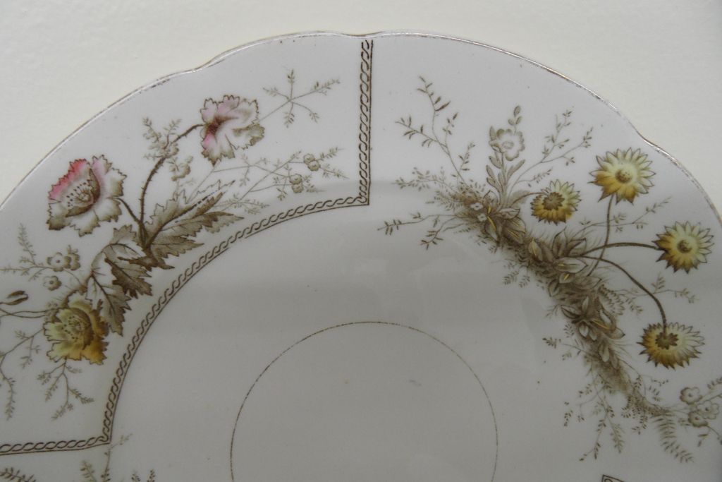 Vintage - Porcelain - Plate - Johnson Bros. - Sylvan Vintage - Porcelain - Plate - Johnson Bros. - Sylvan