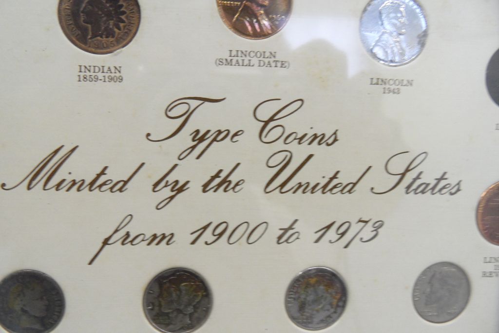 Vintage - Coin Collection - Normal Rockwell's Freedom of Speech - 1900-1973 Vintage - Coin Collection - Normal Rockwell's Freedom of Speech - 1900-1973