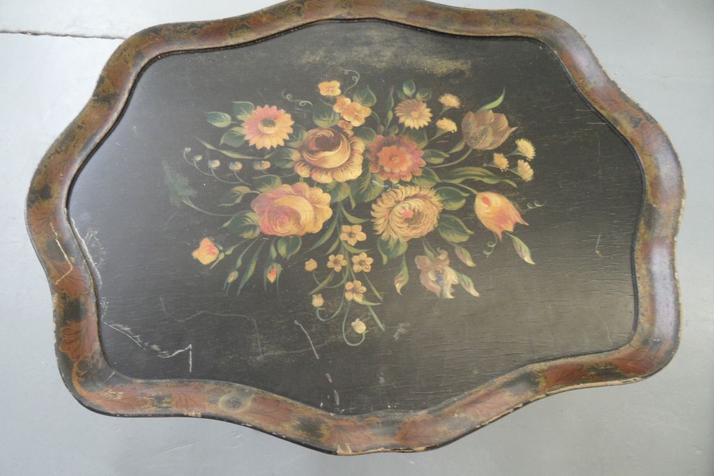 Antique - Tilt Top Table - Duncan Phyfe Style - Hand Painted Antique - Tilt Top Table - Duncan Phyfe Style - Hand Painted