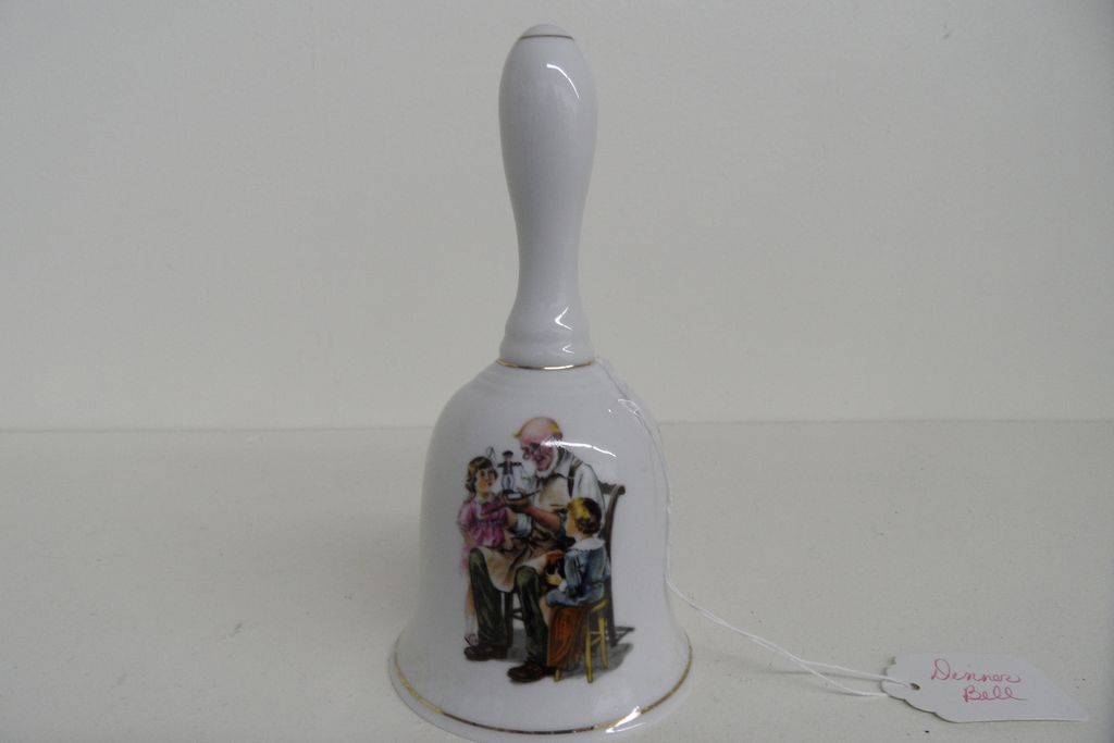 Vintage - 1986 Norman Rockwell Bell Vintage - 1986 Norman Rockwell Bell