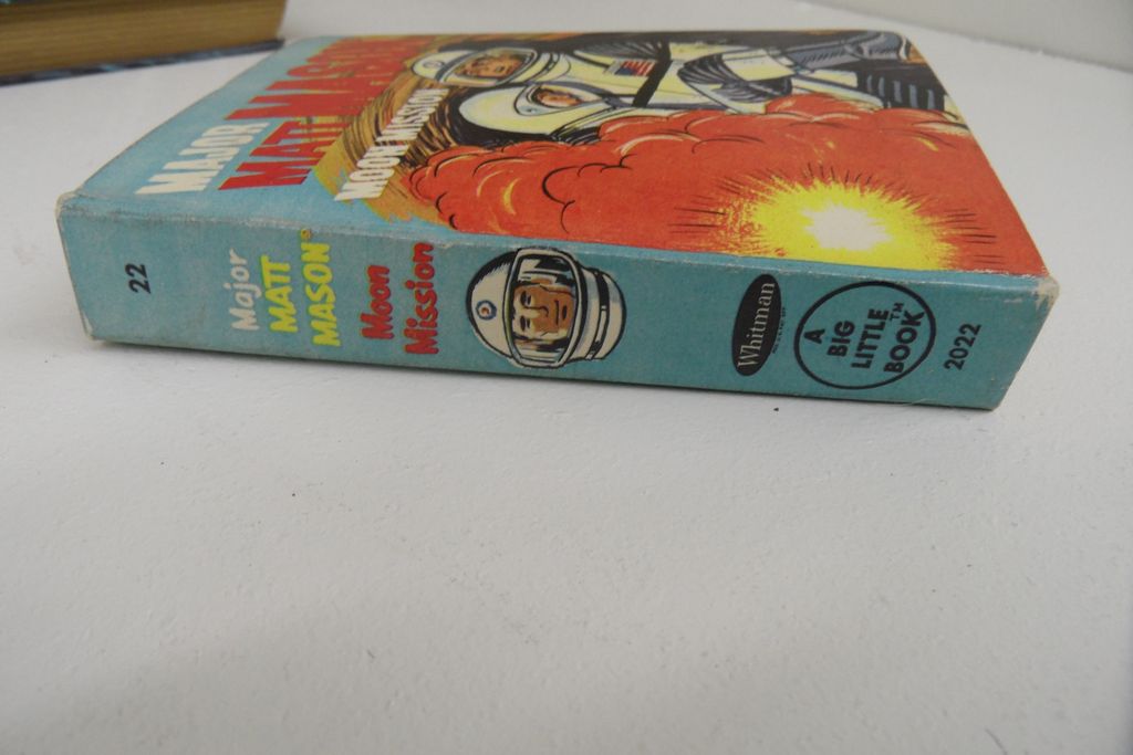Vintage - Book - Major Matt Mason & Moon Mission Vintage - Book - Major Matt Mason & Moon Mission