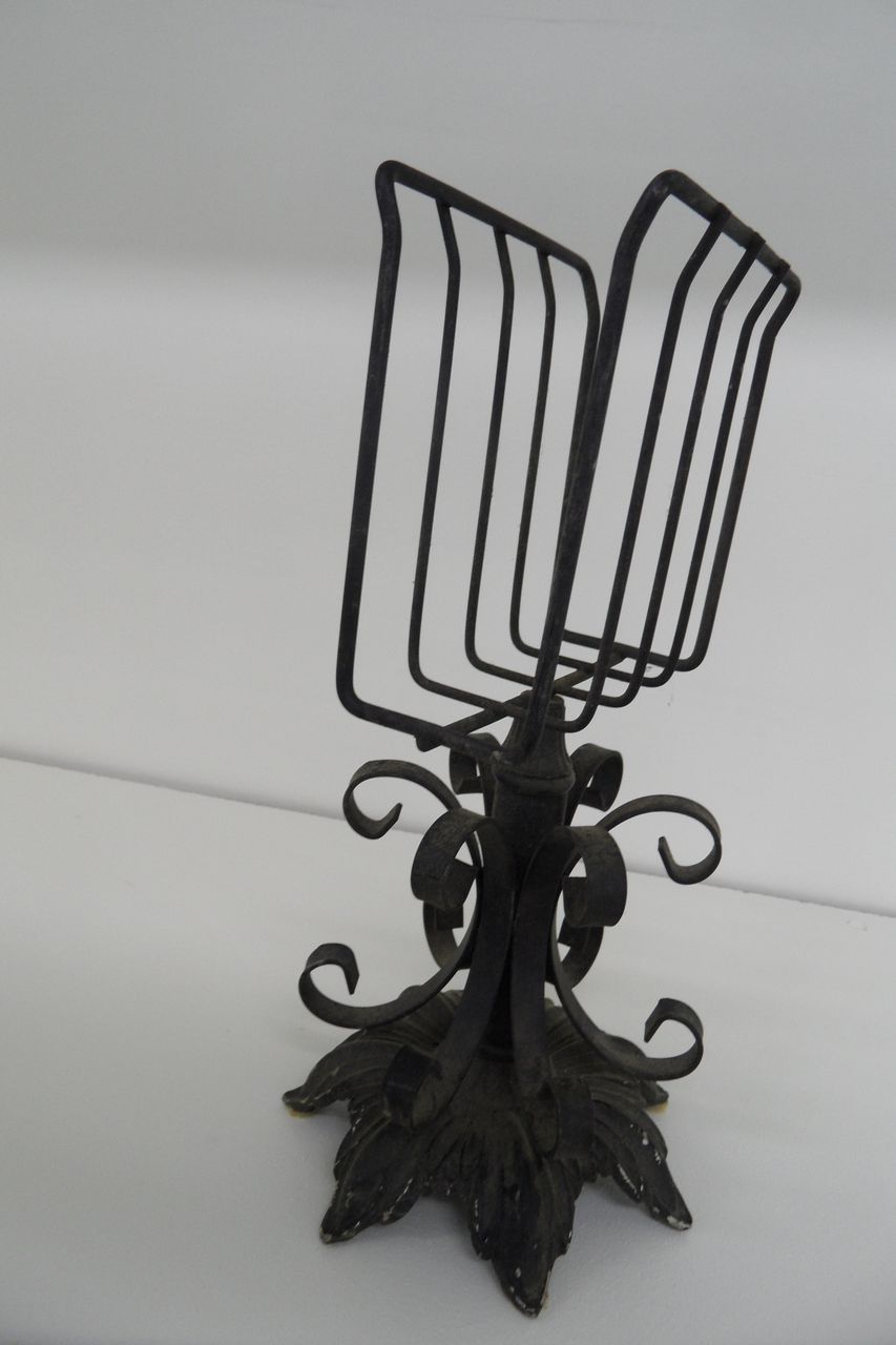 Vintage - Cast Iron Letter Holder Vintage - Cast Iron Letter Holder