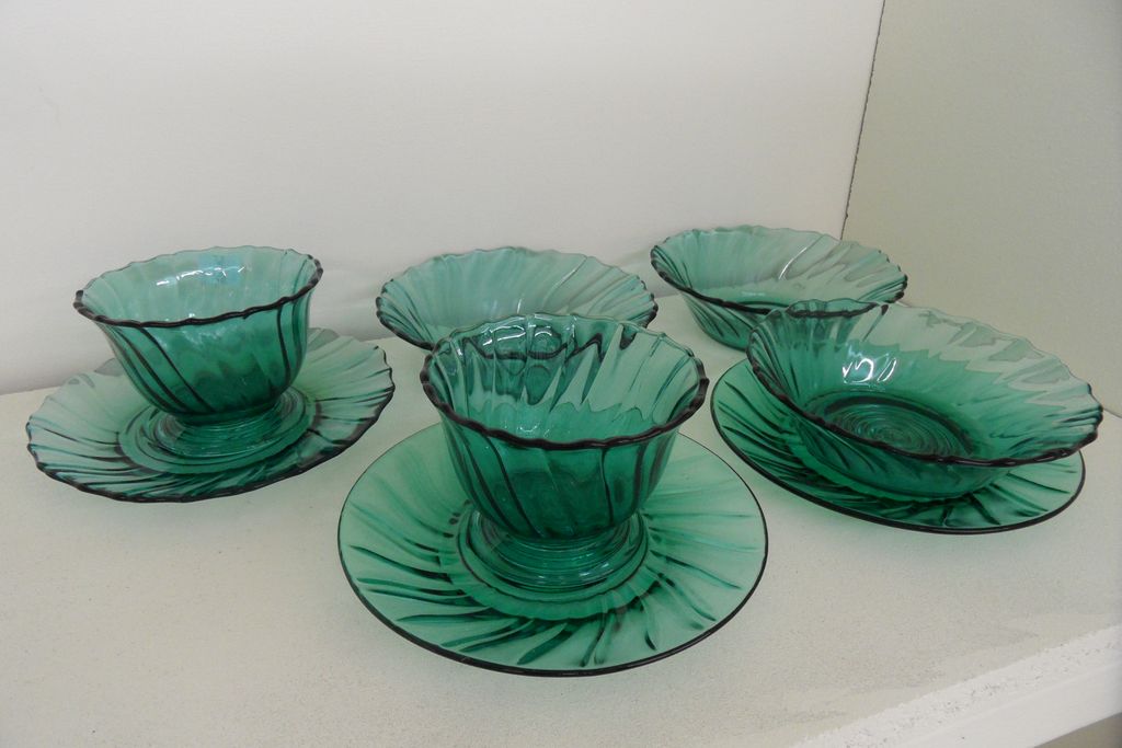 Vintage - Depression Glass - Odd Pieces Vintage - Depression Glass - Odd Pieces