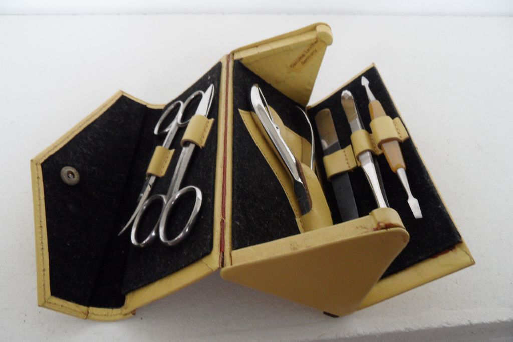 Vintage - Hygiene Kit - 1950's Geniune Leather Germany Vintage - Hygiene Kit - 1950's Geniune Leather Germany