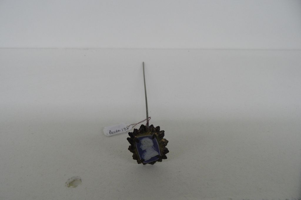 Vintage - Hat Pin Vintage - Hat Pin