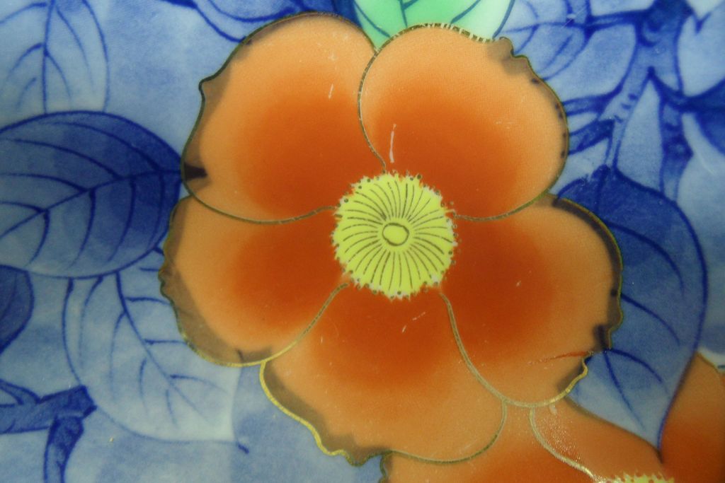 Vintage - Porcelain Bowl - Wonderful colors! Vintage - Porcelain Bowl - Wonderful colors!