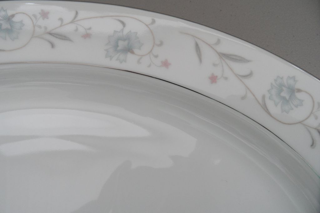 Vintage - Porcelain - English Garden - Japan Fine China - 1221 Vintage - Porcelain - English Garden - Japan Fine China - 1221