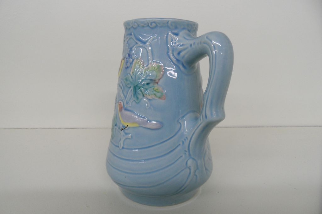 Vintage - Majolica - Pitcher - Highmount M.B.D. - Western Germany Vintage - Majolica - Pitcher - Highmount M.B.D. - Western Germany