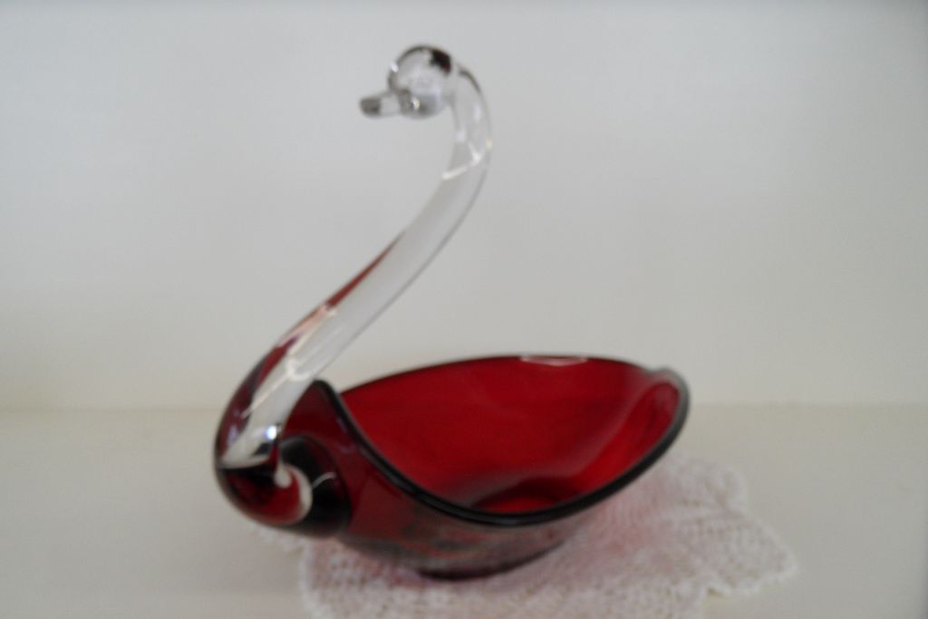 Vintage - Glass - Duncan & Miller - Swan Vintage - Glass - Duncan & Miller - Swan
