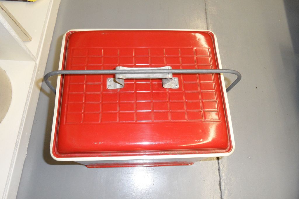 Vintage - Cola Cooler Vintage - Cola Cooler