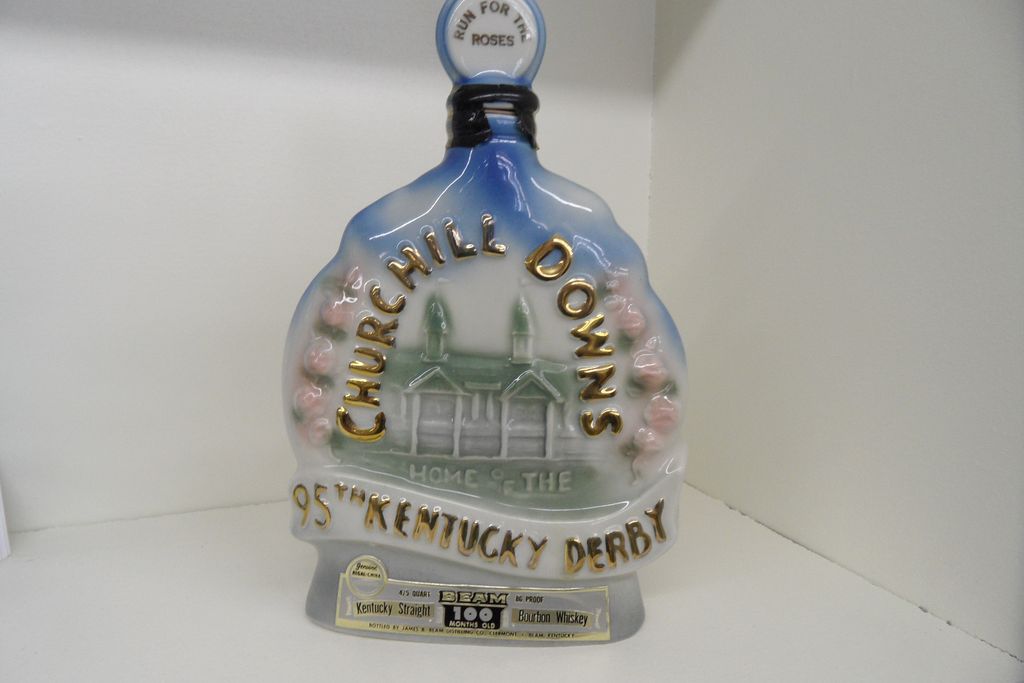 Vintage - Decanter - 95th Run for the Roses! Vintage - Decanter - 95th Run for the Roses!