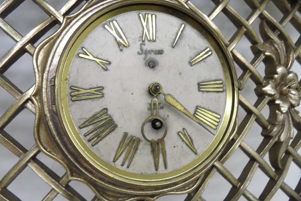 Vintage - Wall Clock Vintage - Wall Clock
