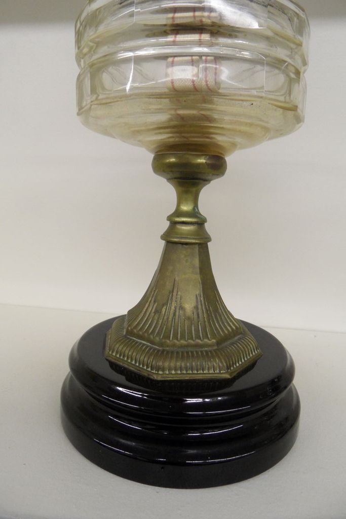 Antique - Kerosene Lamp Antique - Kerosene Lamp