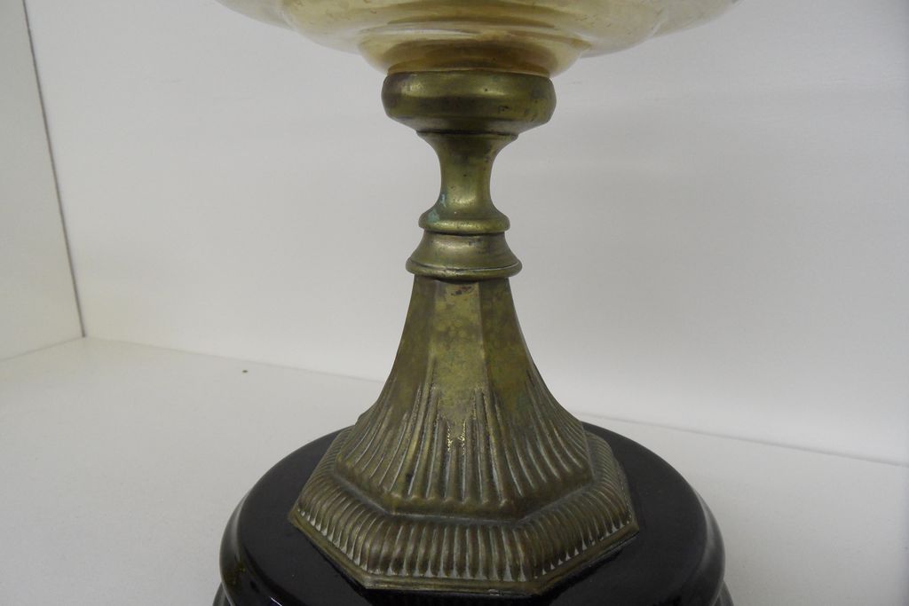 Antique - Kerosene Lamp Antique - Kerosene Lamp