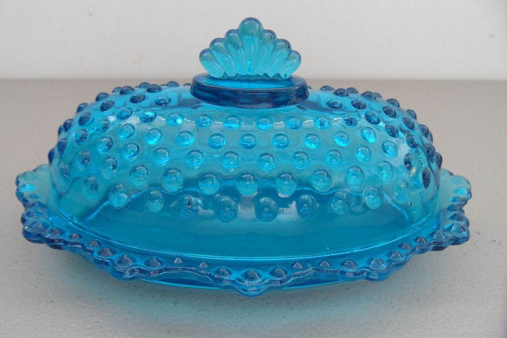 Vintge - Glass - Butter Dish Vintge - Glass - Butter Dish