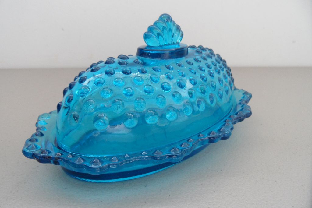 Vintge - Glass - Butter Dish Vintge - Glass - Butter Dish