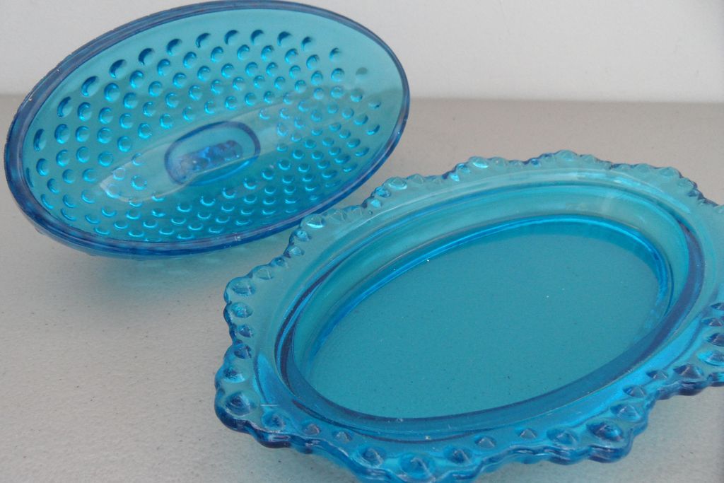 Vintge - Glass - Butter Dish Vintge - Glass - Butter Dish