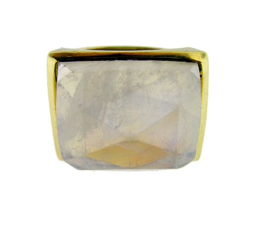 Vintage 18KT Moonstone Ring Vintage 18KT Moonstone Ring
