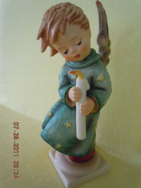 Vintage H.I. Hummel Goebel Heavenly Angel Figurine 21/I TMK-6 Large 7" Signed Hi 81 Vintage H.I. Hummel Goebel Heavenly Angel Figurine 21/I TMK-6 Large 7" Signed Hi 81
