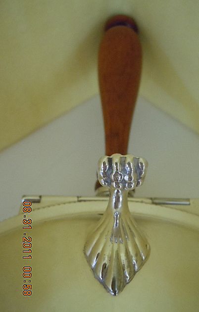 Vintage SHEFFIELD Silver Company Silverplated E.P. Copper Silent Butler/Crumb Tray Vintage SHEFFIELD Silver Company Silverplated E.P. Copper Silent Butler/Crumb Tray