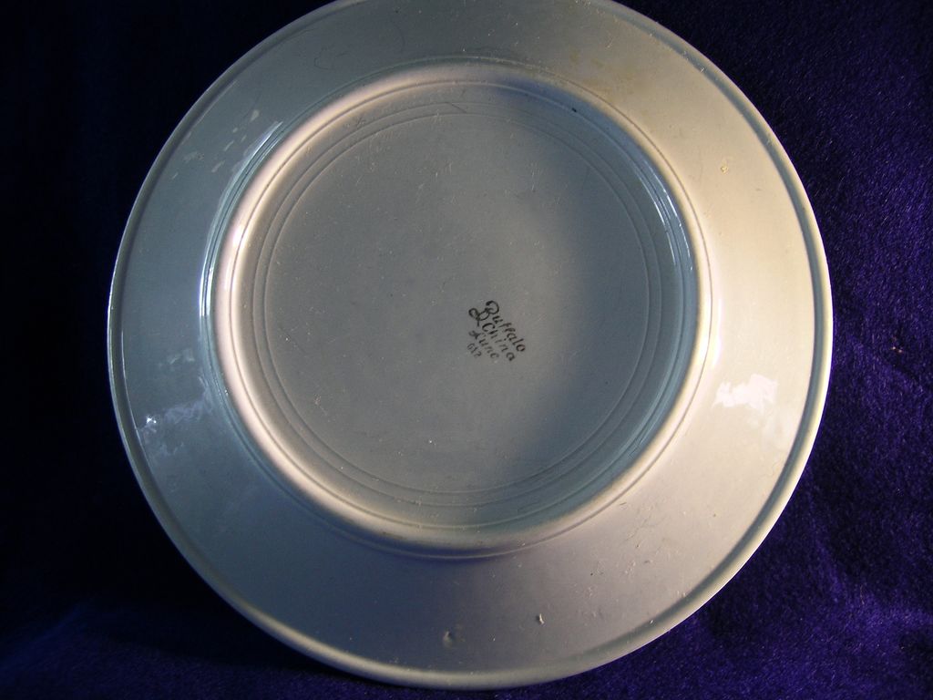 Set of Five Buffalo Pottery Dinner Plates Pattern Lune 612 Set of Five Buffalo Pottery Dinner Plates Pattern Lune 612