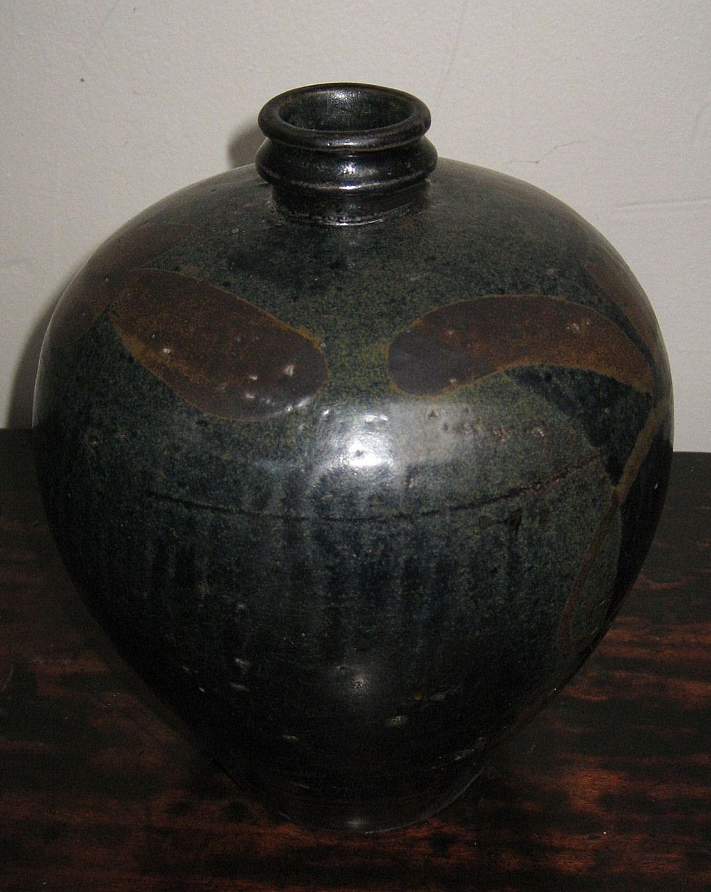 Chinese Henan Pottery Black-Glazed Vase with Rust Floral Motif Chinese Henan Pottery Black-Glazed Vase with Rust Floral Motif